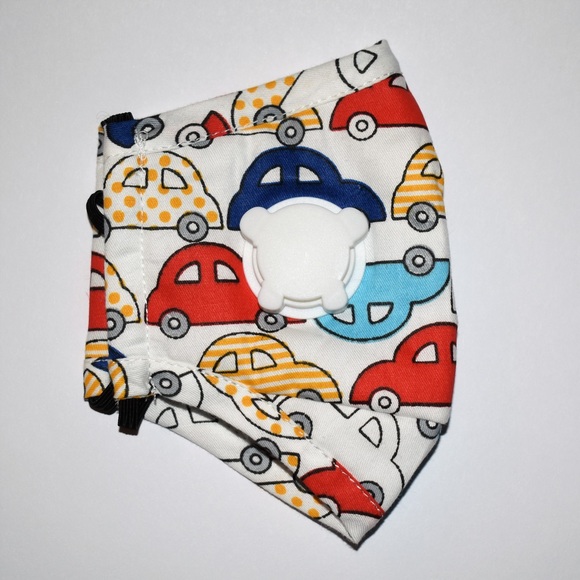 2 Kids printed face mask with 6 FIlters - Picture 5 of 8